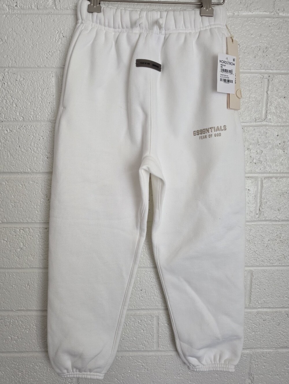 Essentials Fear of God Kids Size 6/7 Cloud White Joggers